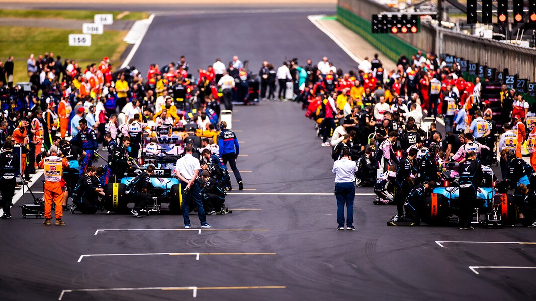 Horner explique le problème détecté sur la Red Bull de Verstappen sur la grille de départ