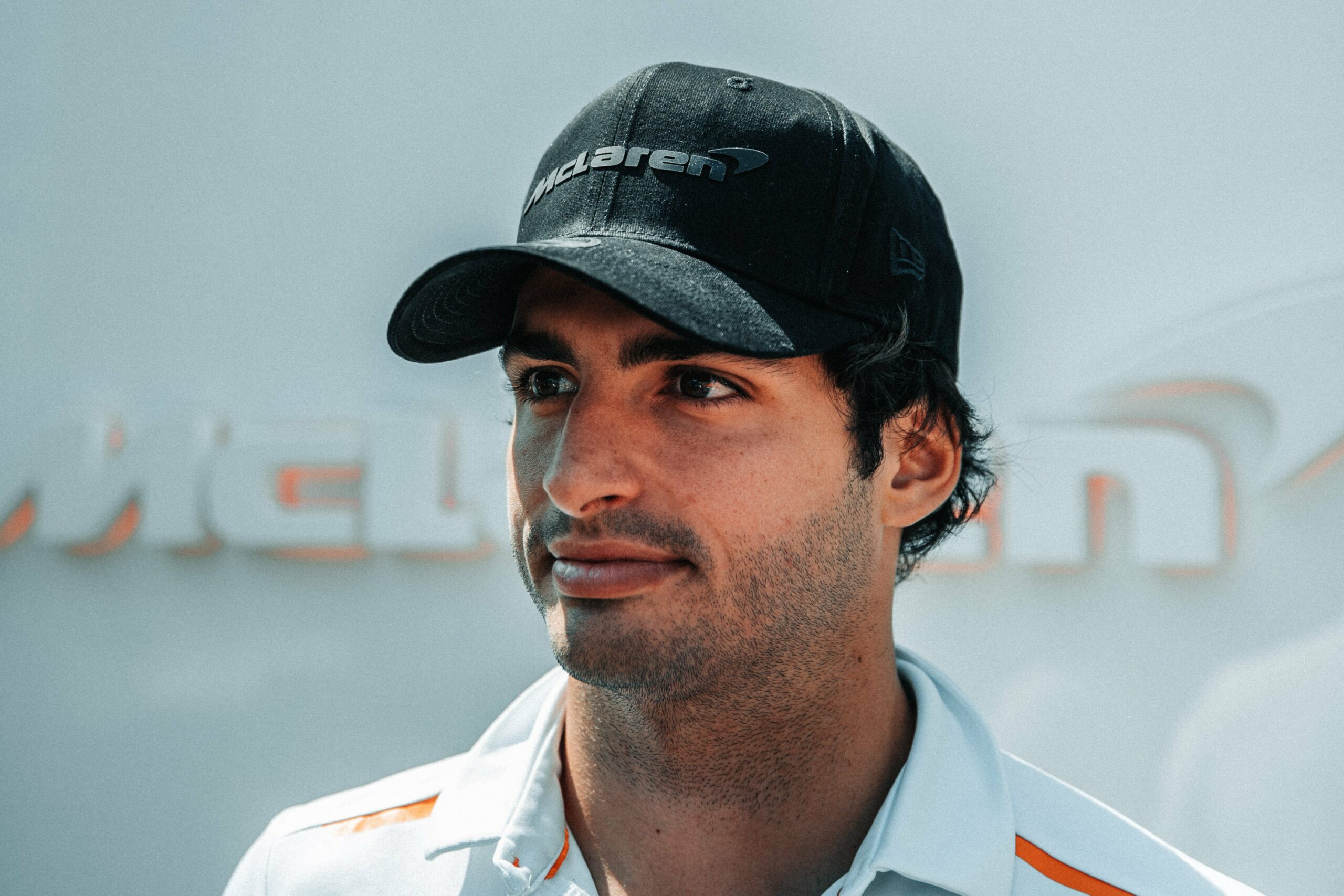 carlos sainz mclaren