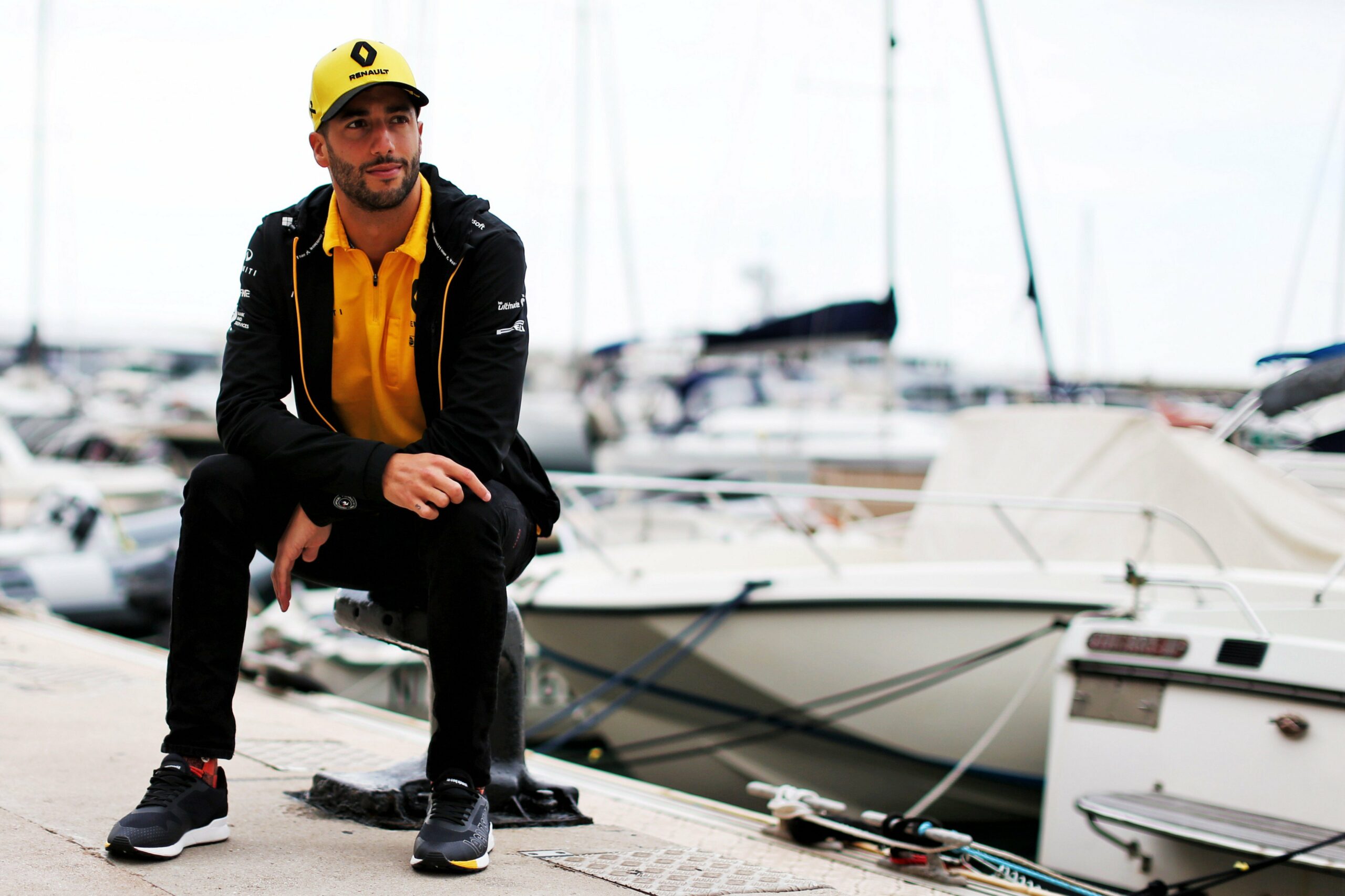 Pour Daniel Ricciardo, la situation doit être « humiliante » de voir Red Bull aussi forte