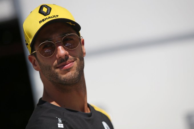 daniel ricciardo renault f1