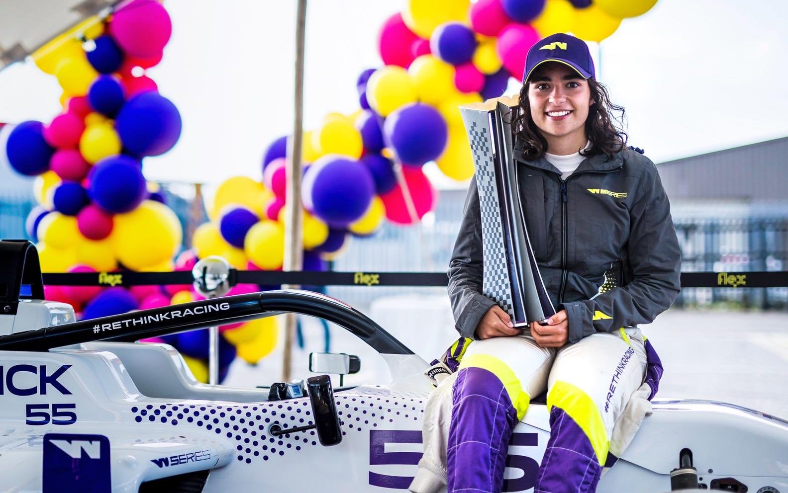 La prochaine femme en F1 doit pouvoir affronter Hamilton ou Verstappen selon Coulthard