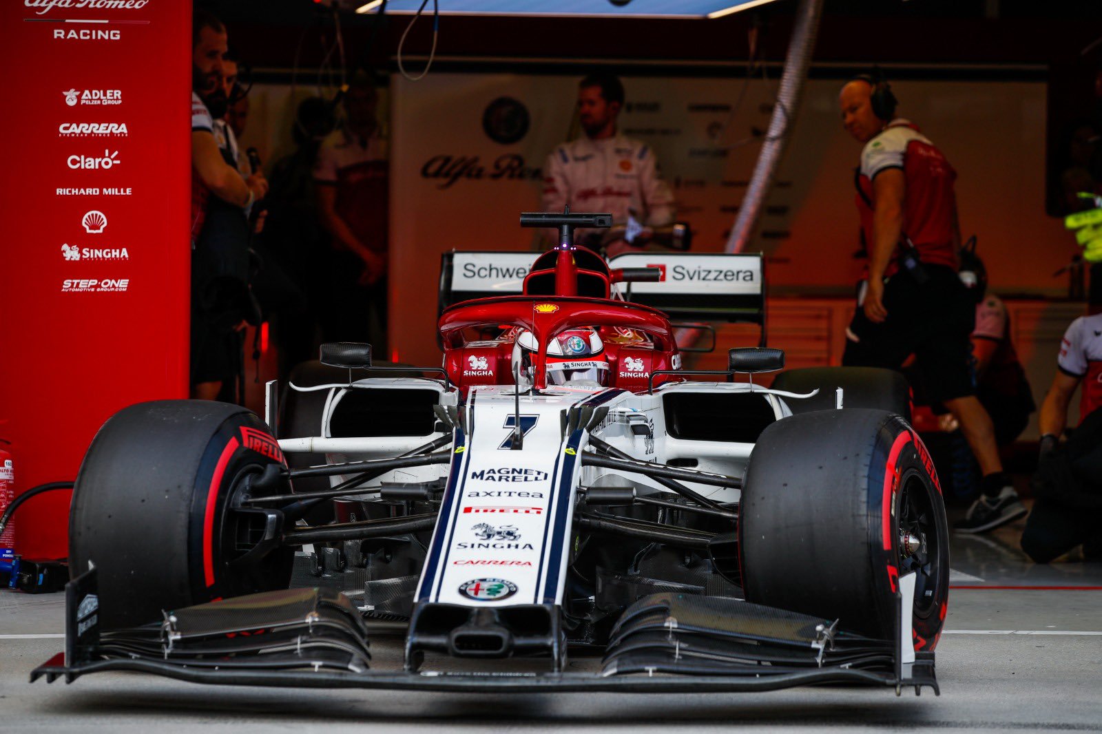 kimi raikkonen alfa romeo racing