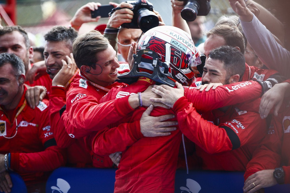 Charles Leclerc se souviendra à jamais de sa première victoire en F1 dédiée à son ami Anthoine Hubert
