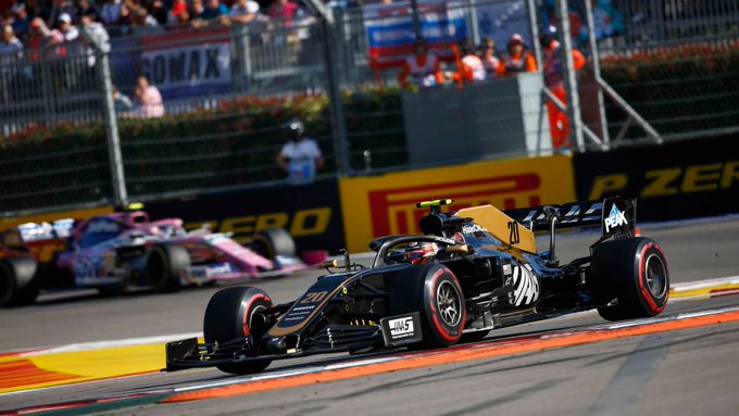 Kevin Magnussen doublement pénalisé à Sotchi