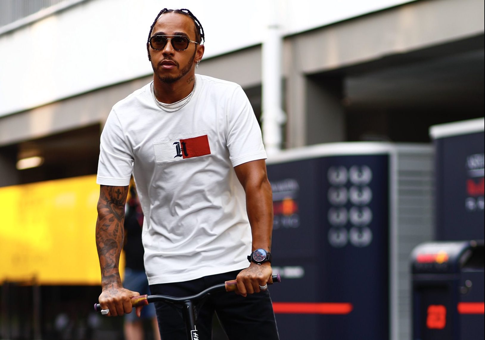lewis hamilton mercedes singapour