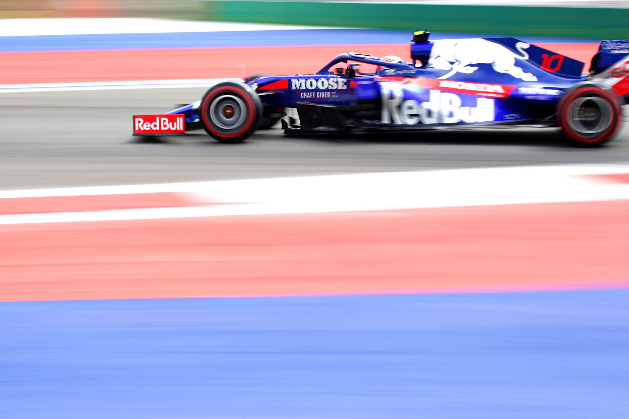 toro rosso pierre gasly