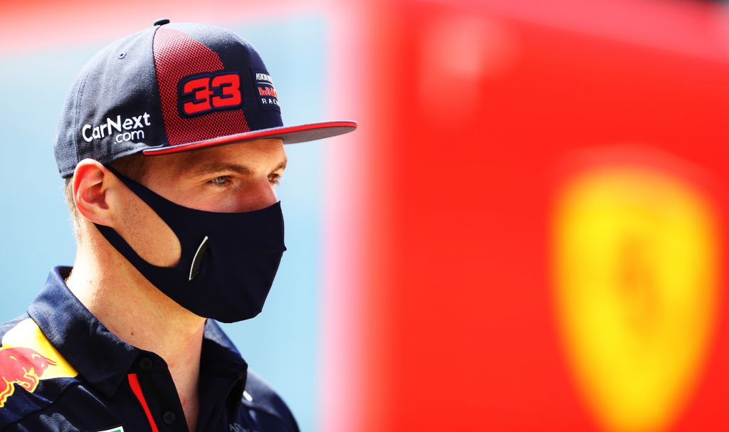 Max Verstappen : « Ce ne sera pas facile de rattraper Mercedes »
