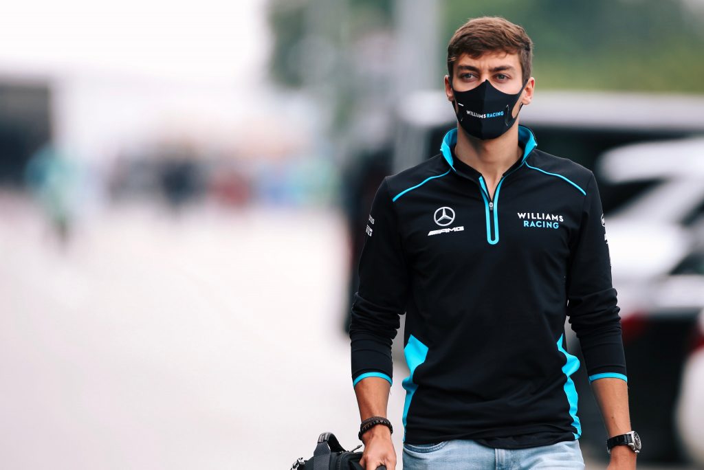 George Russell dément les rumeurs sur son avenir en F1