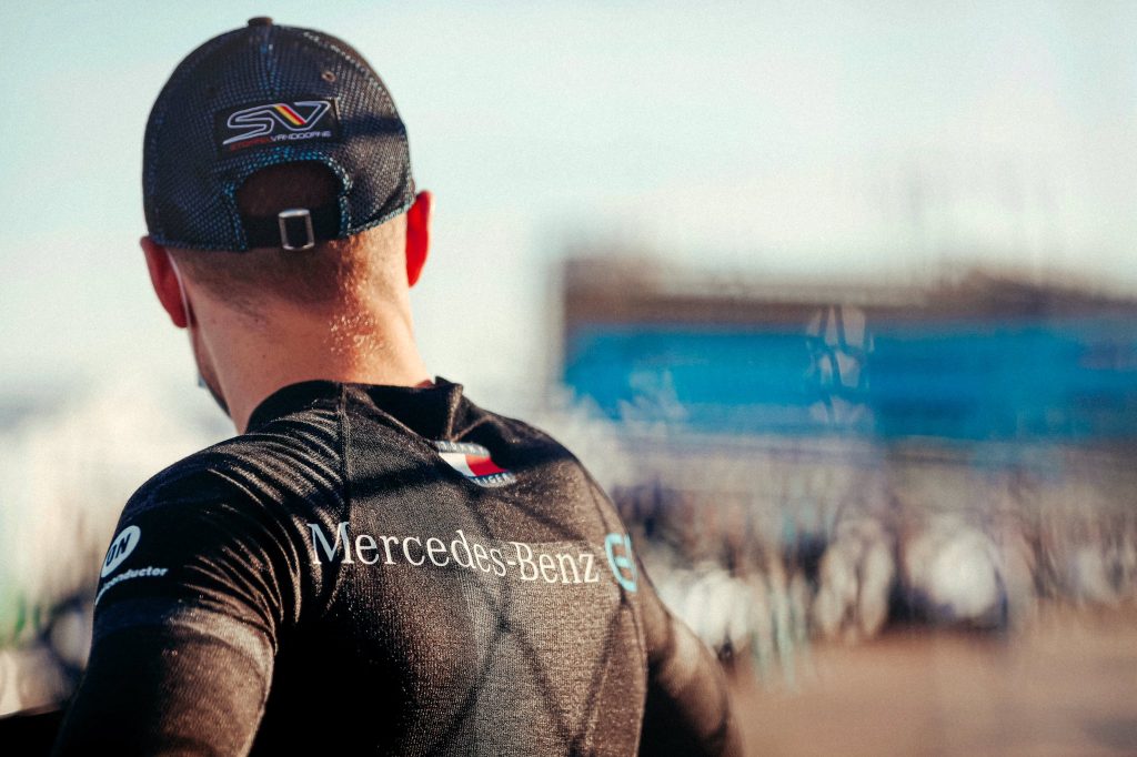 Stoffel Vandoorne se tient prêt chez Mercedes F1 « au cas où »