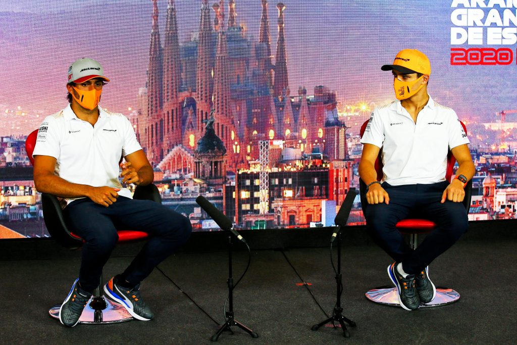 Carlos Sainz espère enfin un « week-end normal » à Barcelone