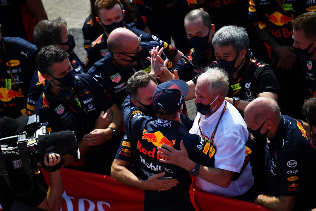 Horner : « Un boost pour l’équipe de battre Mercedes sur la piste et au mérite »