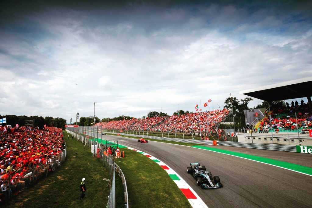 Les pilotes devront respecter les limites de la piste dans la Parabolica à Monza