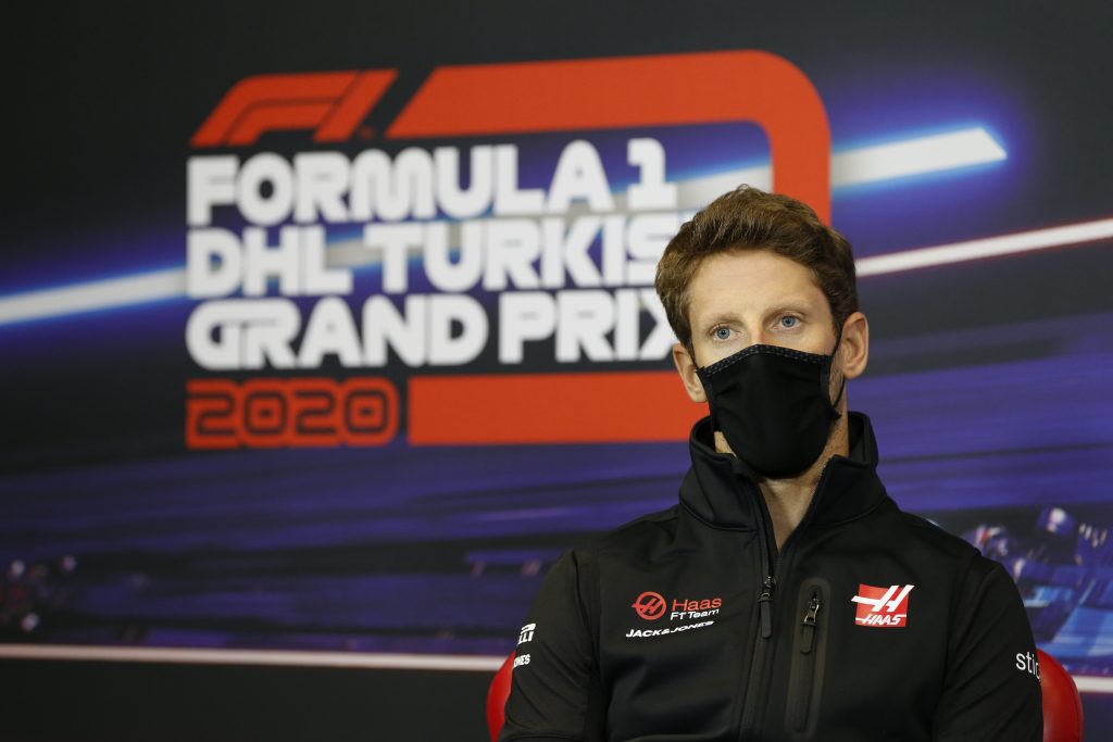 Romain Grosjean en discussions avec des équipes d’Indycar