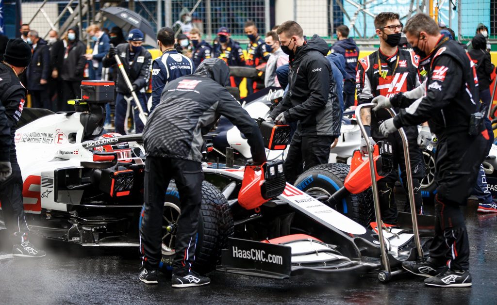 Que s’est il passé avec la Haas de Magnussen au stand à Istanbul ?