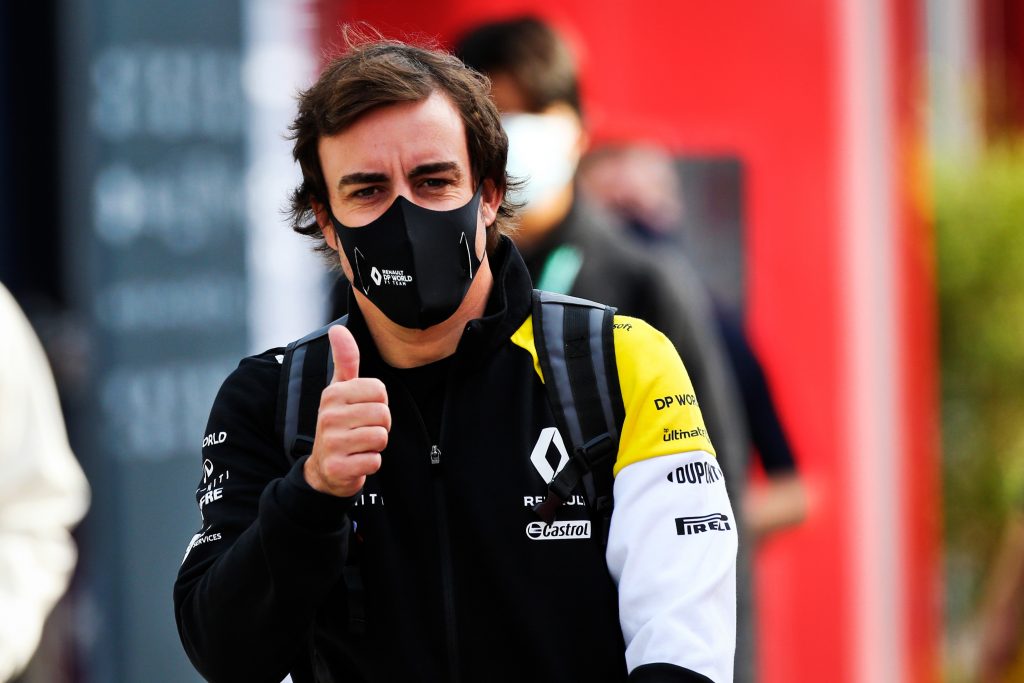 Fernando Alonso de nouveau en piste pour Renault F1
