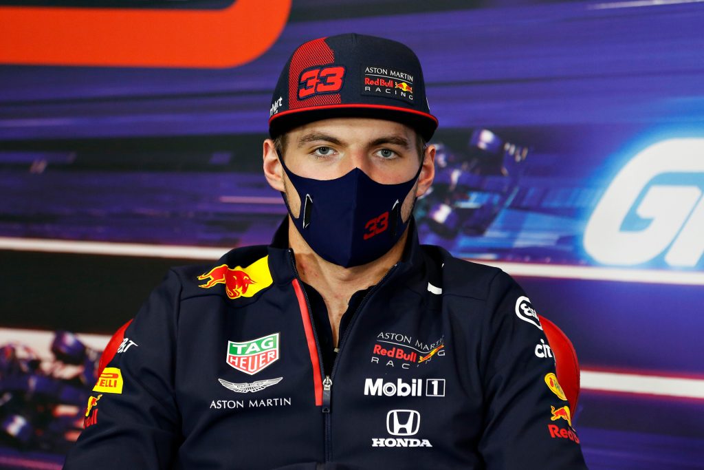 Verstappen explique pourquoi il n’utilise pas de rembourrage pour sa tête