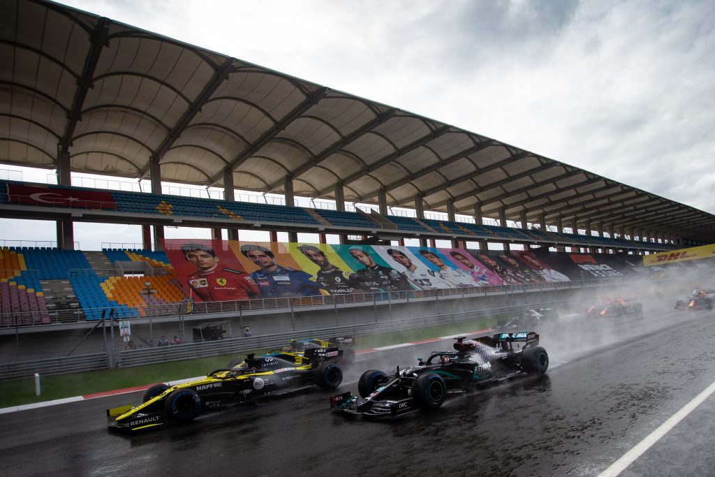 Daniel Ricciardo n’avait « nulle part » où aller au premier virage