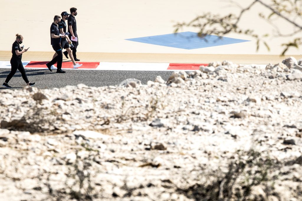 Russell pas mécontent de ne pas rouler lors des EL1 à Bahreïn