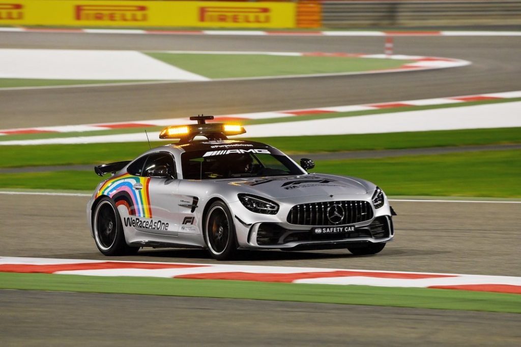 Vidéo : découvrez le tracé de Sakhir en embarqué avec la Safety Car