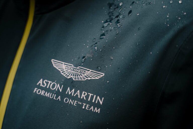 Aston Martin vise la 3e place en 2021, mais se méfie de Ferrari et McLaren