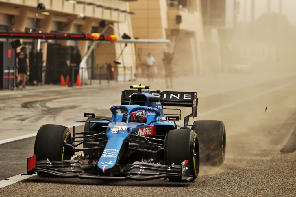 Ocon a limé le bitume ce vendredi avec son Alpine à Bahreïn