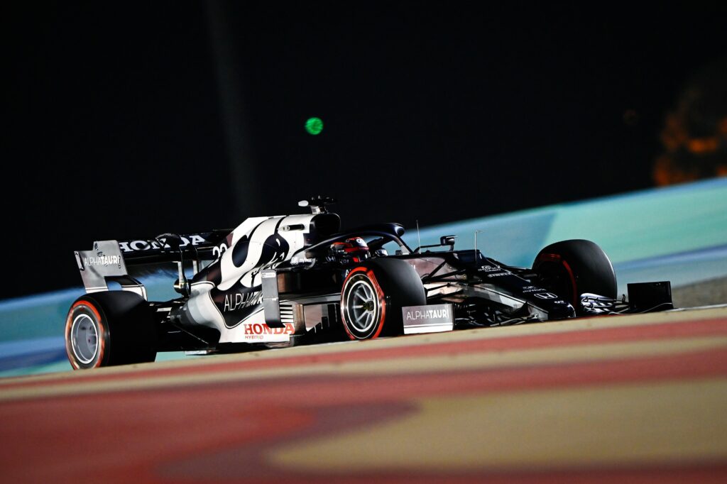 Petite alerte sans conséquence sur la monoplace de Tsunoda ce vendredi à Bahreïn