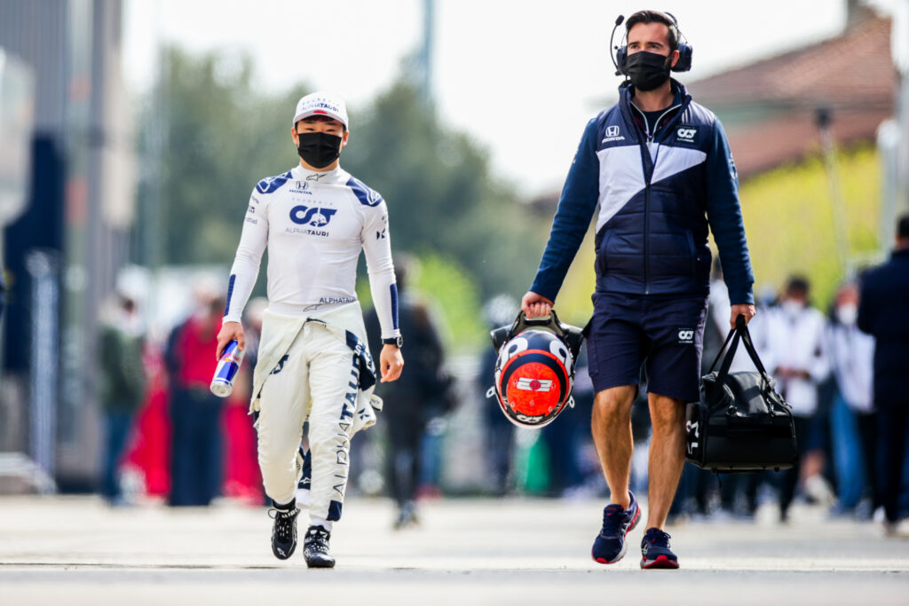 Après son erreur en qualifs à Imola, Tsunoda est désolé pour son équipe