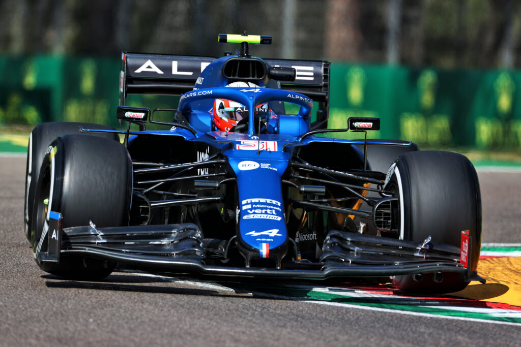 La F1 va devenir plus interessante que le foot selon Ocon