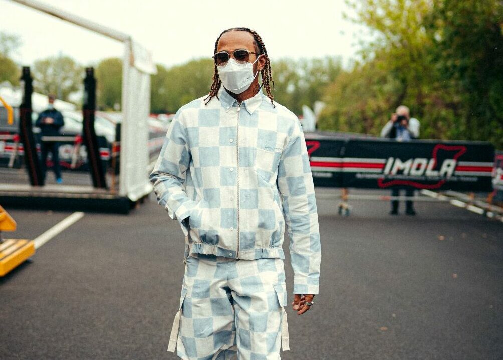 look Hamilton F1