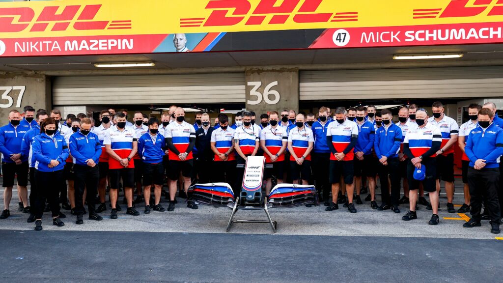 Le paddock de la F1 rend hommage à Martin Shepherd à Portimao