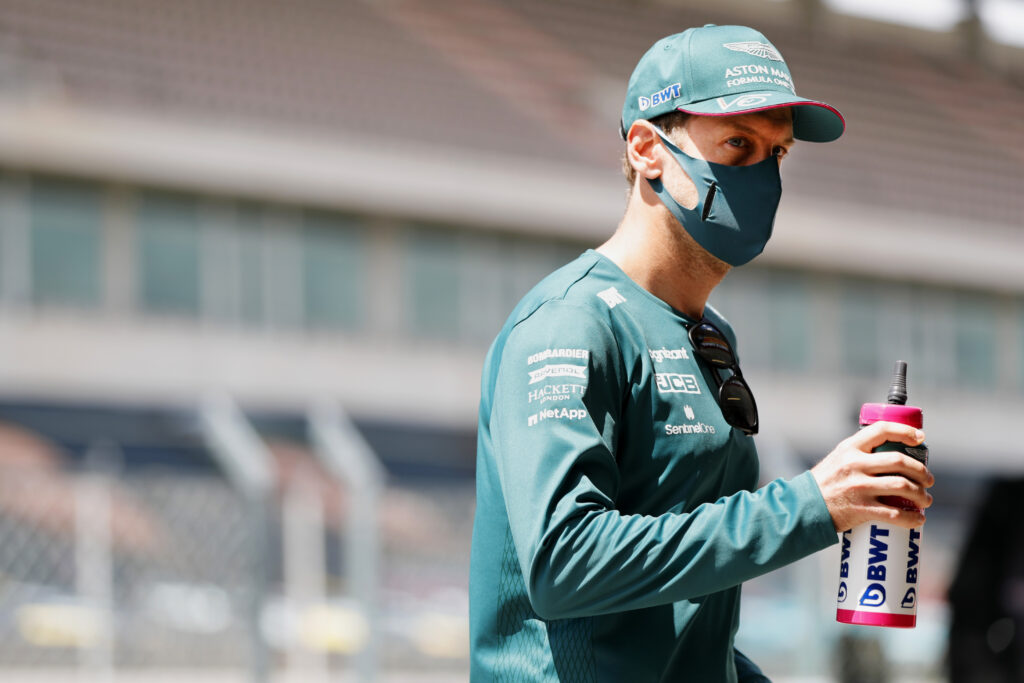 Pour Vettel, Aston Martin doit saisir toutes les opportunités