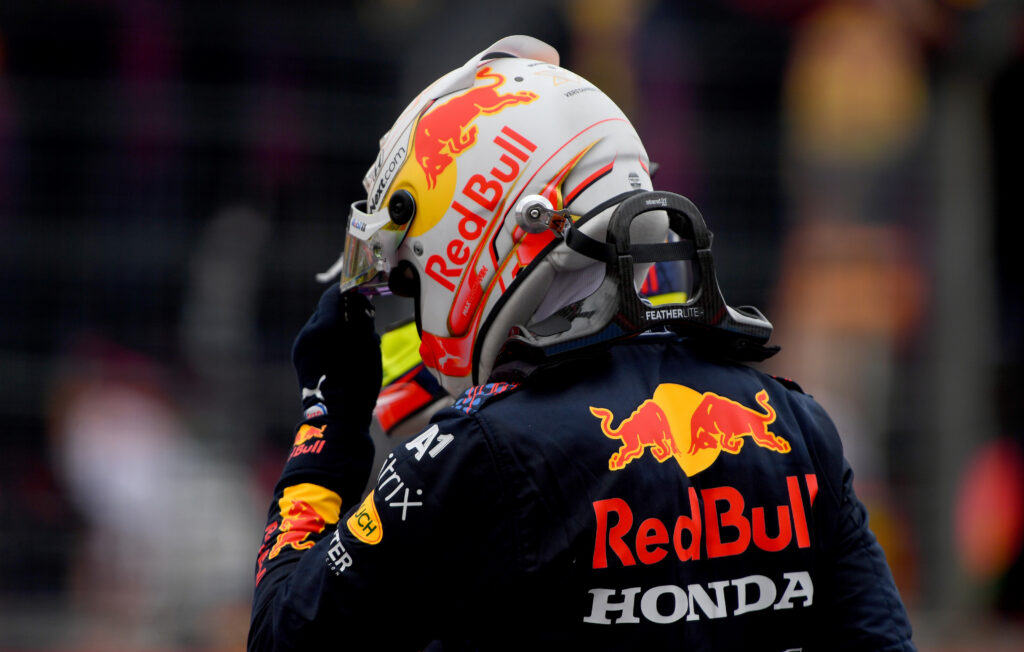 Leader du championnat, Verstappen veut rester prudent : « Chaque week-end est différent »