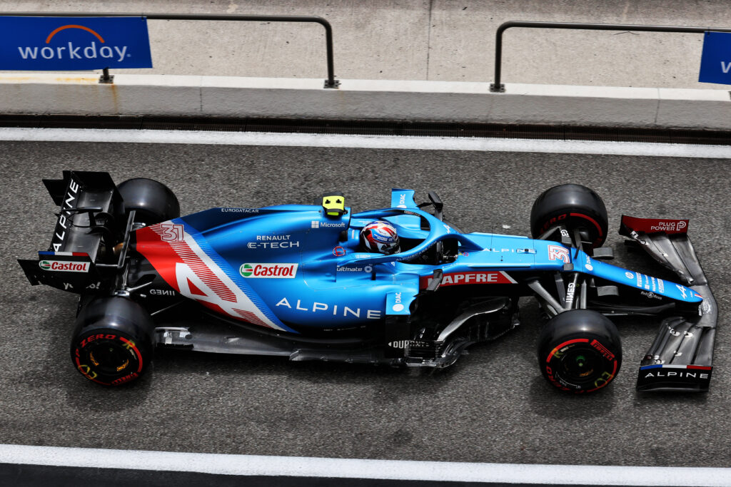 L’Alpine d’Alonso dans le top dix sur la grille de départ en France