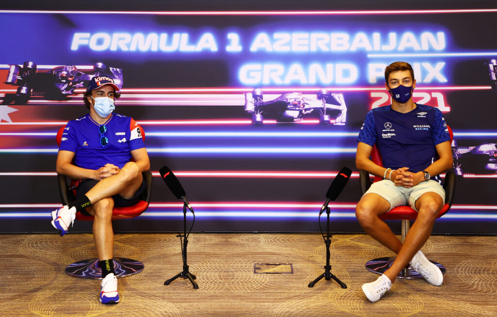 Alonso toujours aussi impressionné par les performances de Russell