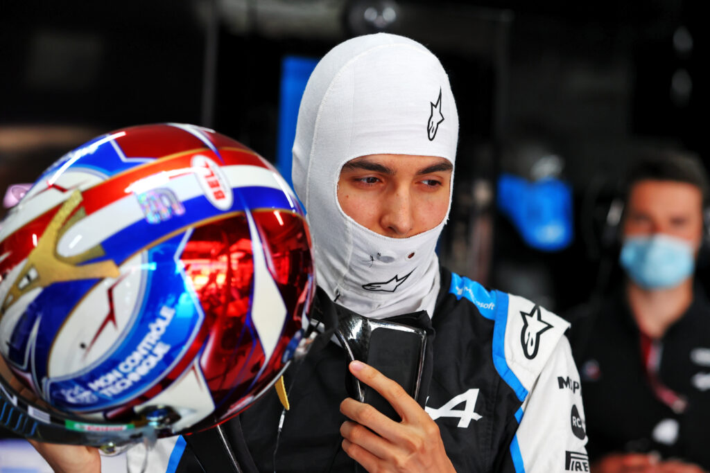 Alpine assure qu’il n’y a aucune clause Mercedes dans le contrat d’Ocon