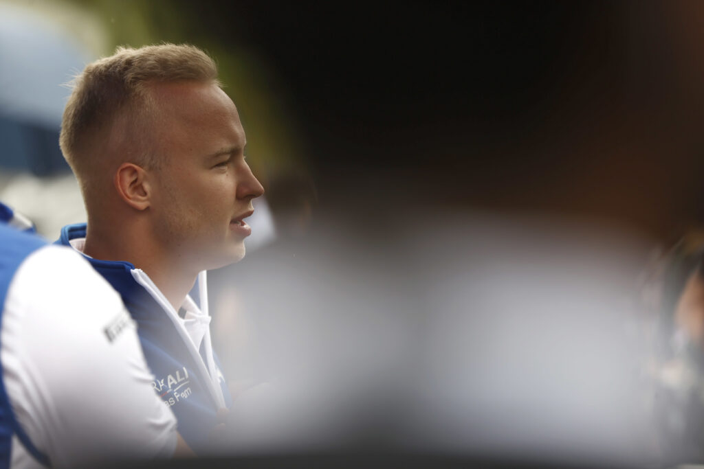 Mazepin espère qu’il pourra « pousser à fond » lors de la course sprint