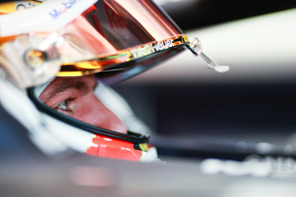 « Beaucoup de choses à examiner » pour Verstappen après une P3 en EL2