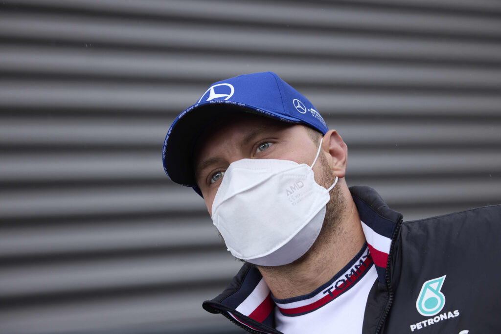 Russell et Bottas muets au sujet de leur avenir chez Mercedes