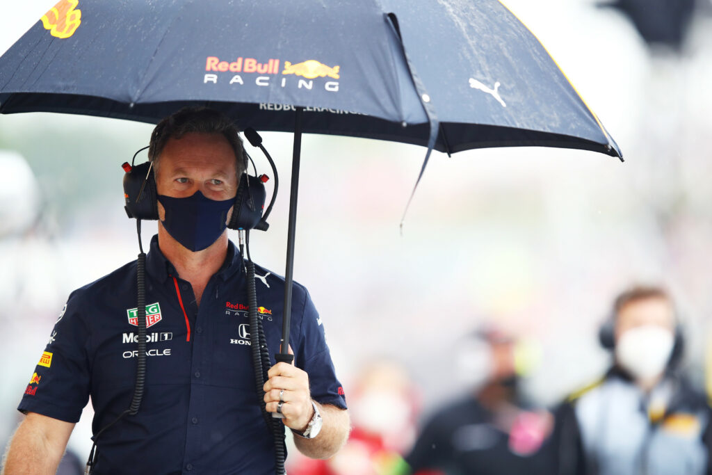 Le patron de Red Bull n’en veut pas à Mercedes : « C’est la course »