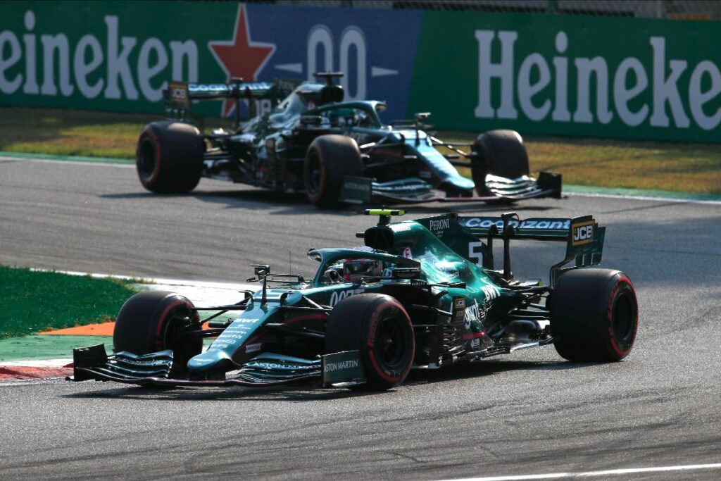 Vettel a bataillé en raison de fortes vibrations sur son Aston Martin