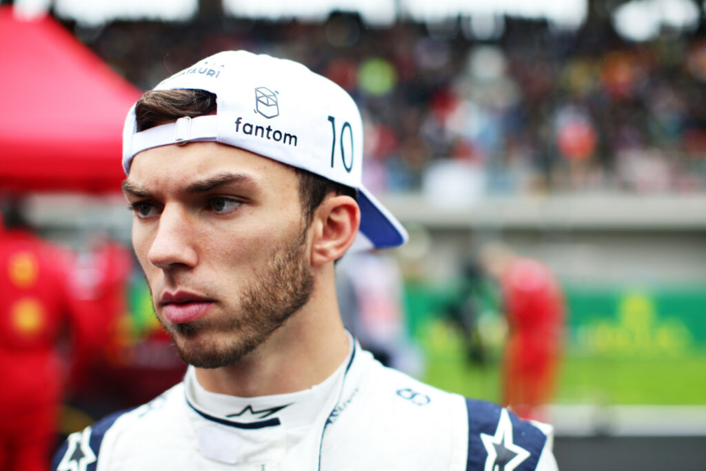 Pierre Gasly présente ses excuses à Fernando Alonso
