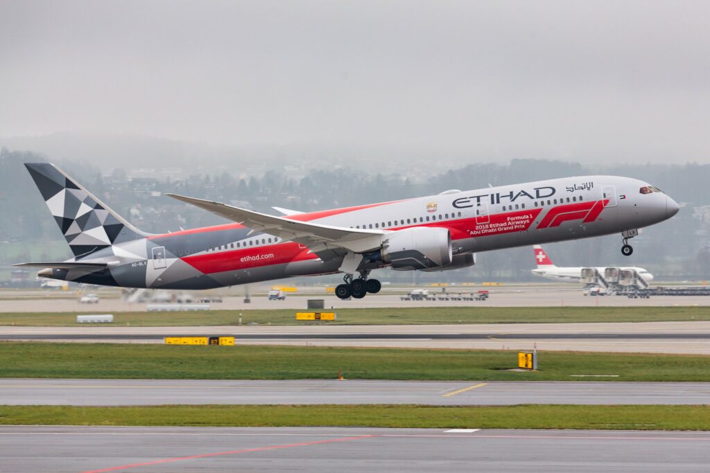 Le couvre-feu levé par la FIA en raison d’un retard dans le fret