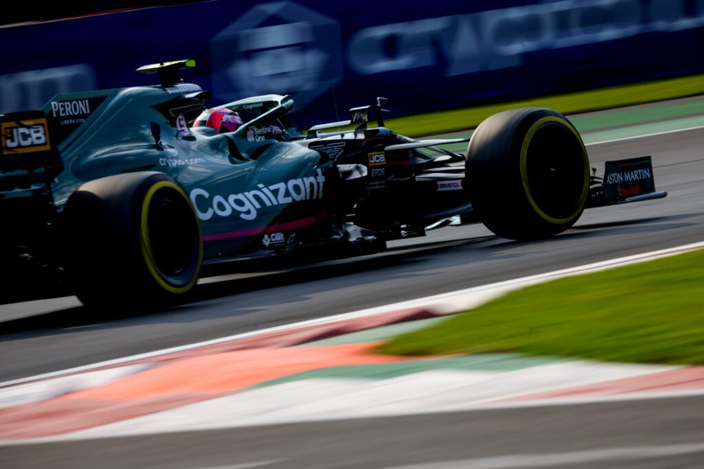 Vettel intègre le top dix après les qualifications à Mexico