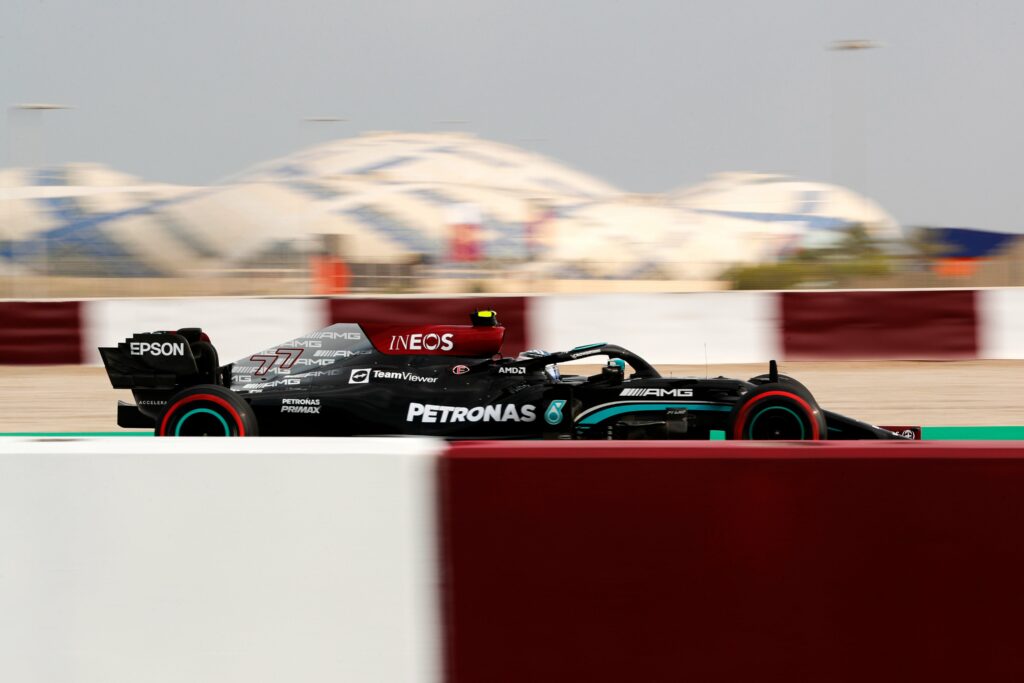 Avantage Mercedes avant les qualifications au Qatar
