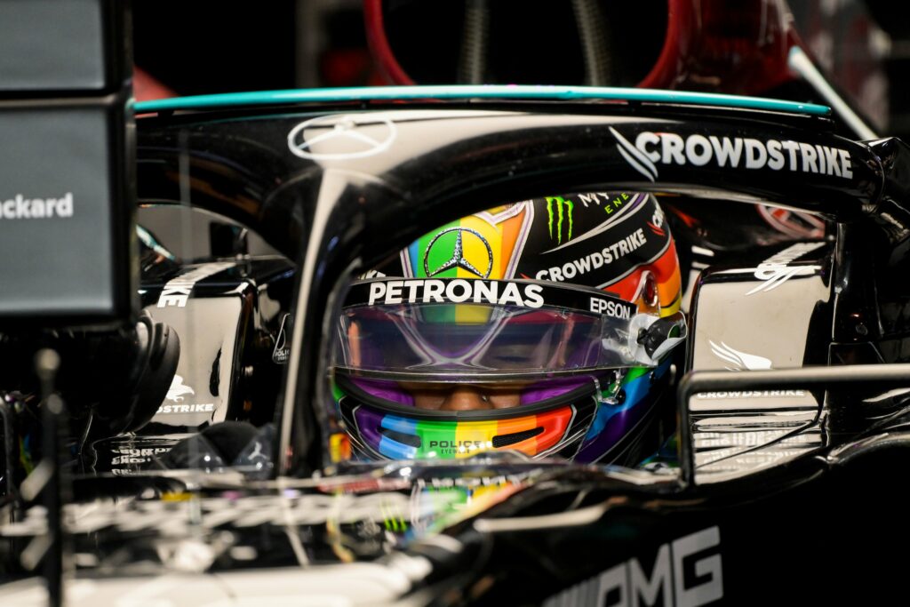 Lewis Hamilton en pole au Grand Prix du Qatar