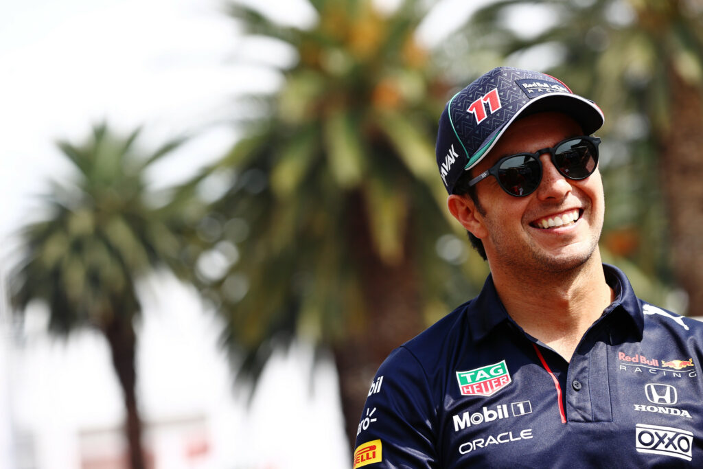 Perez ne sait pas s’il renoncerait à la victoire pour aider Verstappen à Mexico