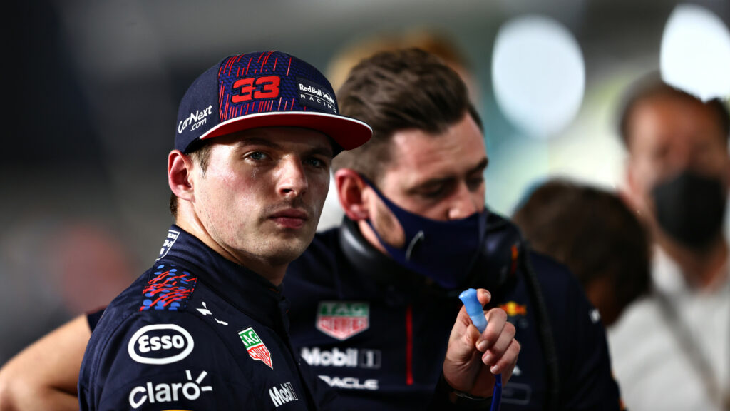 Verstappen impuissant face à la vitesse de la Mercedes en qualifications