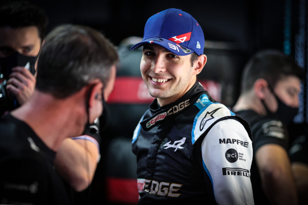 Ocon voit une équipe Alpine « complétement transformée »