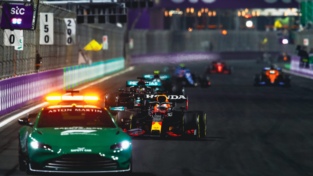 Max Verstappen élu pilote du jour à Djeddah