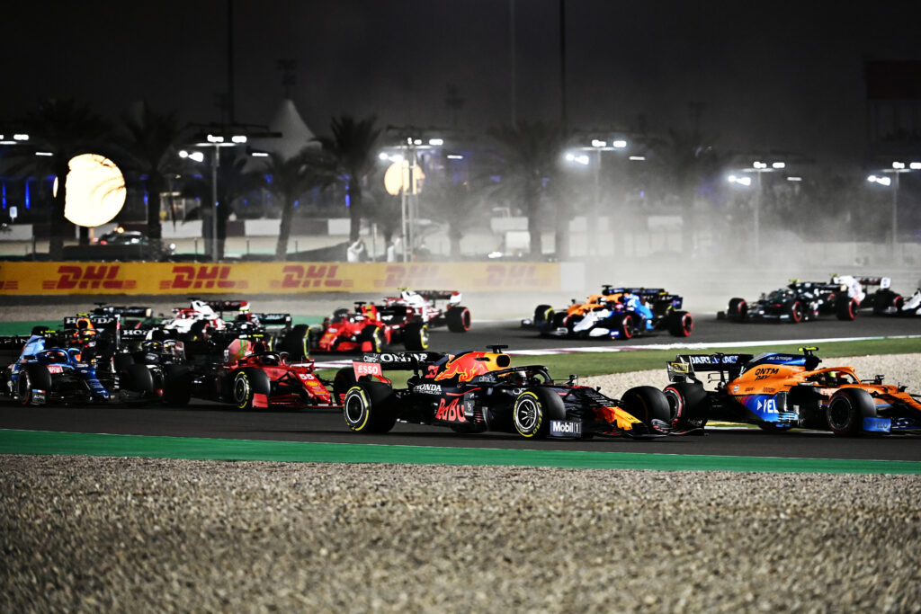La Red Bull de Verstappen inspectée en profondeur par la FIA après le GP du Qatar